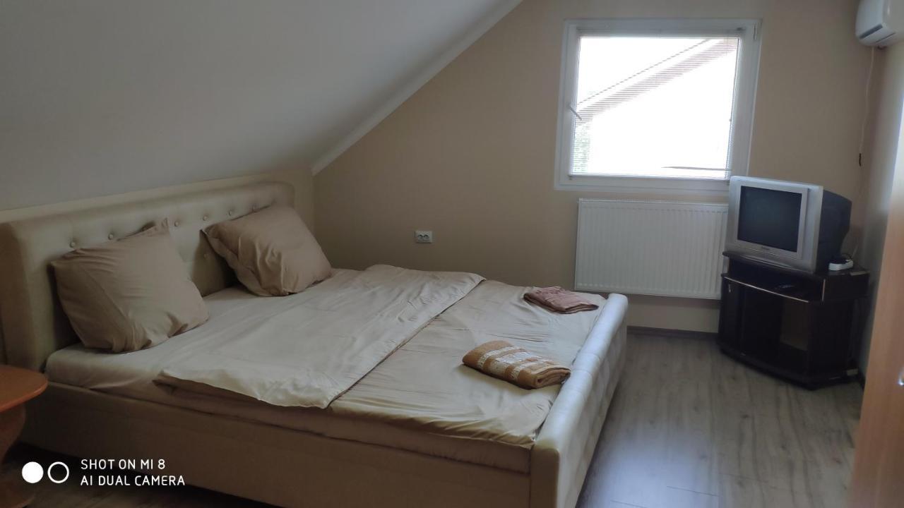 Роман Berehove  Extérieur photo